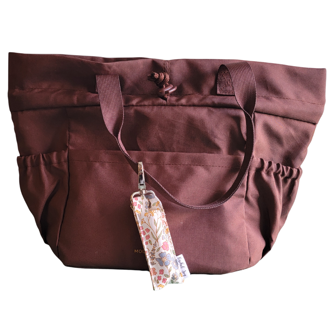 Lip Balm Holder &amp; Lip Butter Gift Set  🐝💋